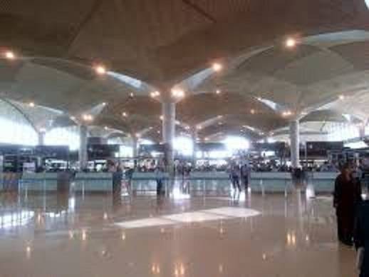 الطيران المدني تكشف أعداد المسافرين عبر مطار الملكة علياء الدولي خلال الجائحة