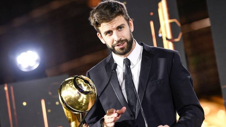 قرار مفاجىء من بيكه حول رئاسة برشلونة