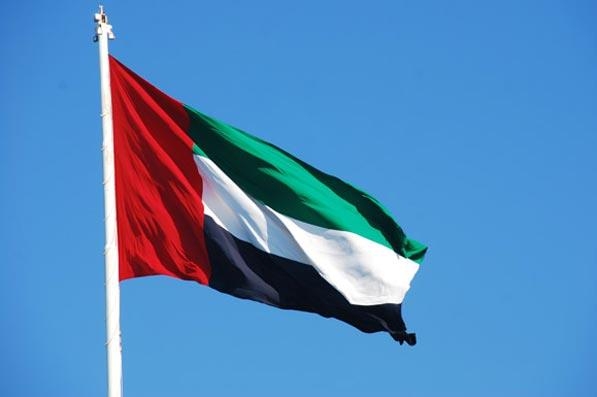 الإمارات: 7 وفيات و3566 إصابة بكورونا