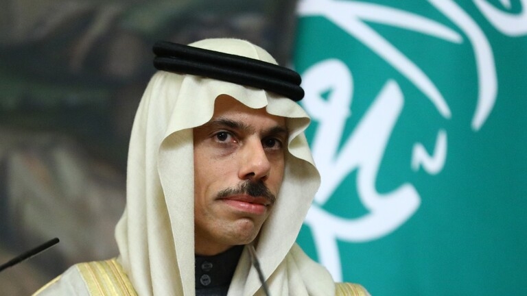 وزير خارجية السعودية يعلق حول جلوس بلاده على طاولة واحدة مع إيران