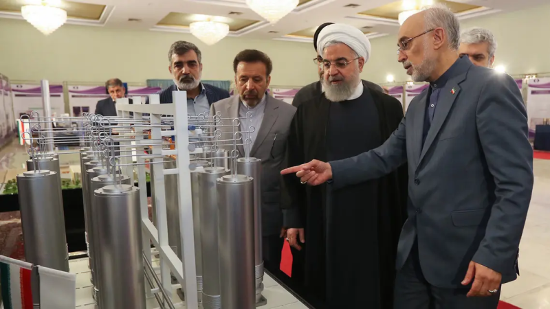 إيران ترفع تخصيب اليورانيوم