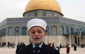 مفتي القدس يدعو لإنقاذ المسجد الأقصى من اعتداءات الاحتلال