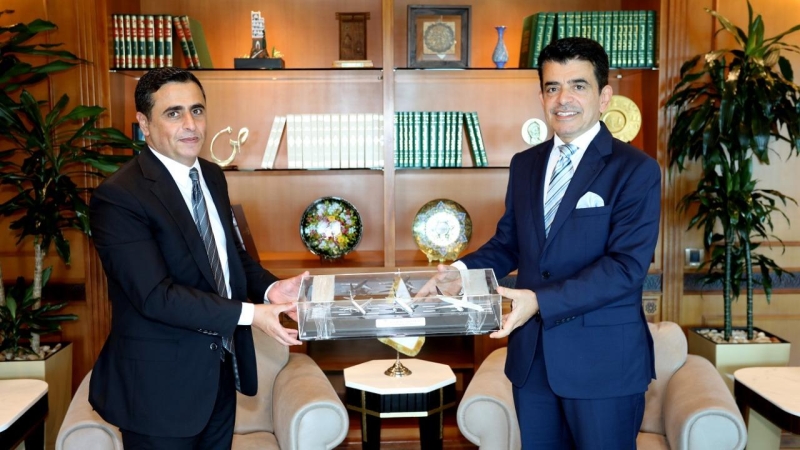 المدير العام للإيسيسكو يلتقى مدير الخطوط الجوية السعودية بالمغرب