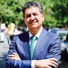 كلاب : ارحموا ابناءكم