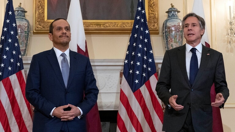 وزير الخارجية القطري : بعد استقالة الحريري بدأ الأمل يضعف