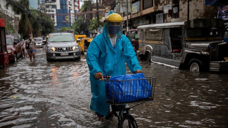 إجلاء أكثر من 13 ألف شخص بسبب ارتفاع منسوب المياه في نهر ماريكينا الفلبيني