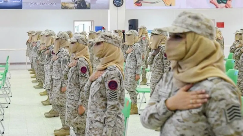 تخريج الدفعة الأولى من الكادر النسائي السعودي للقوات المسلحة