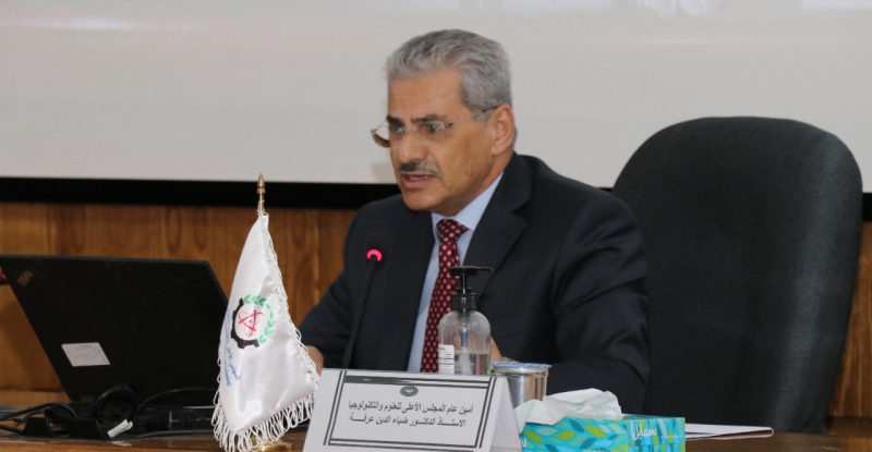 أمين عام المجلس الأعلى للعلوم يحاضر في كلية الدفاع الوطني الملكية الأردنية