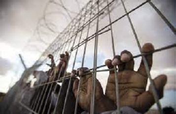 400 أسير فلسطيني في سجون الاحتلال الإسرائيلي يدخلون في إضراب الأربعاء