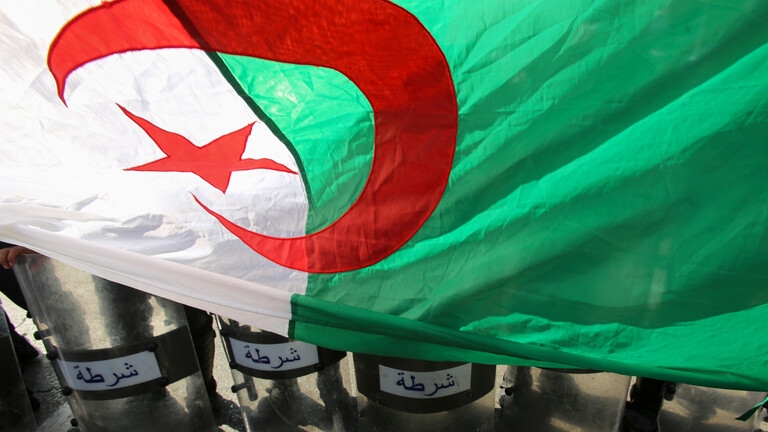 الجزائر تعلن إفشال مخطط مؤامرة تعود إلى 2014