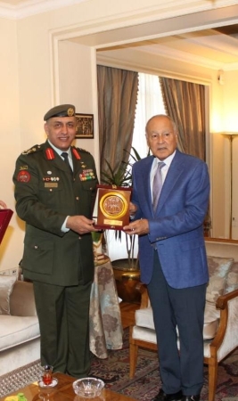 أبو الغيط يلتقي رئيس الاتحاد الرياضي العسكري الأردني