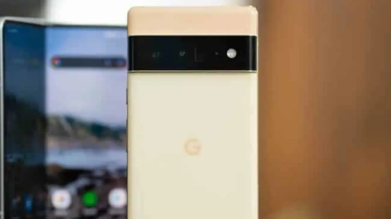 بيكسل القابل للطي من غوغل قادم في هذا التاريخ