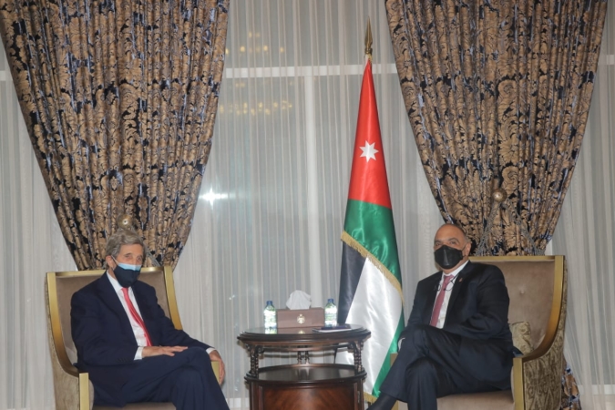 رئيس الوزراء بؤكد على عمق علاقات الشراكة الاستراتيجية التي تربط الأردن واميركا