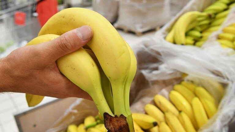 تناول الموز قد يشكل خطورة للبعض