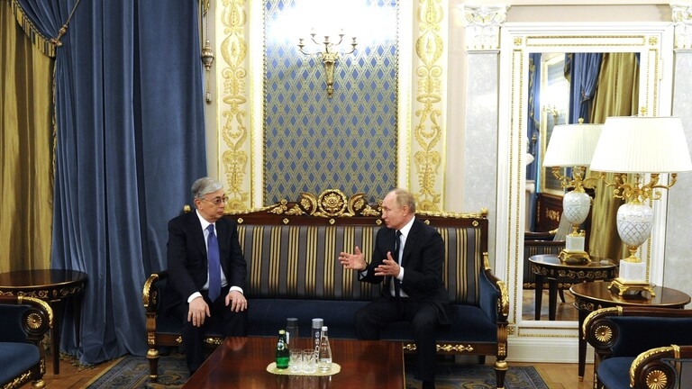 الكرملين: الرئيس الكازاخستاني يبلغ بوتين بأن الوضع في بلاده آخذ في الاستقرار