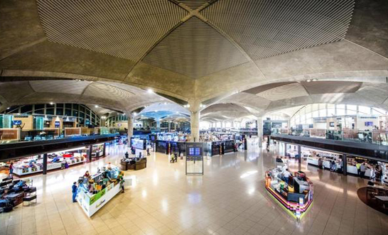 مطار الملكة علياء يتخذ التدابير الوقائية اللازمة للتعامل مع الظروف الجوية