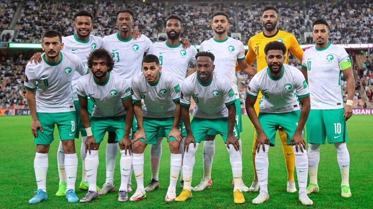 السعودية تفوز على عمان وتمضي بثبات نحو التأهل إلى كأس العالم قطر 2022