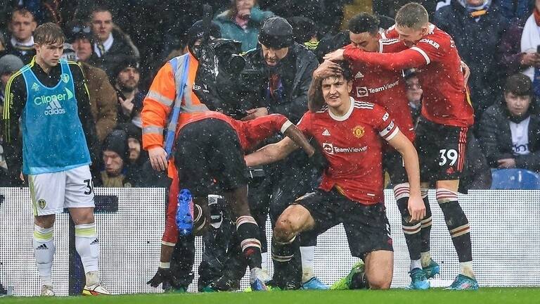 مانشستر يونايتد يقسو على ليدز في عقر داره