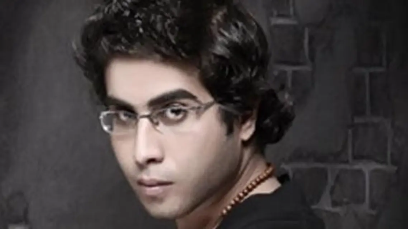 لحق بزميله.. صدمة وحزن لوفاة مذيع وفنان مصري شاب