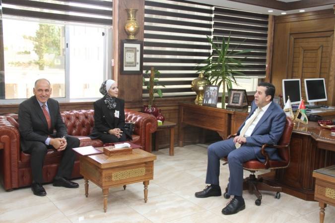 اتفاقيات تعاون بين البلقاء التطبيقية ودار المنظومة المتخصصة في مجال المعلومات وتقنياتها