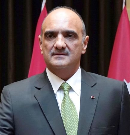 رئيس الوزراء ينعى رئيس دولة الإمارات العربيَّة ويُعلن حالة الحِداد العام
