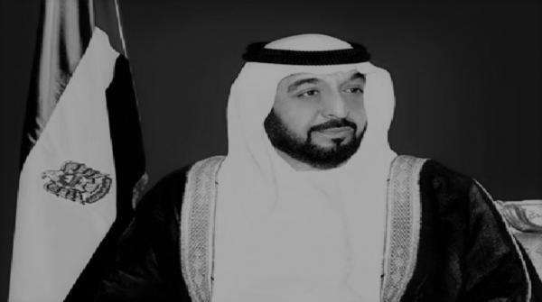 جثمان الشيخ خليفة بن زايد رئيس دولة الامارات يوارى الثرى