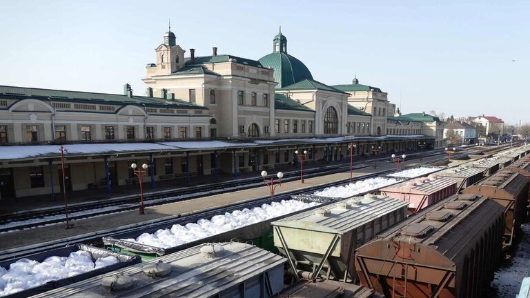 بريطانيا تخصص أكثر من 12 مليون دولار لإصلاح البنية التحتية للسكك الحديد في أوكرانيا  تاريخ النشر:27.06.2022 | 05:53 GMT | أخبار العالم