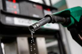 لجنة تسعير المشتقات البترولية ترفع أسعار المحروقات