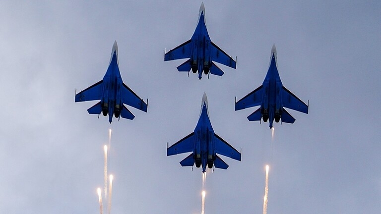 القوات الجوية الروسية تحتفل بعيد ميلادها الـ110