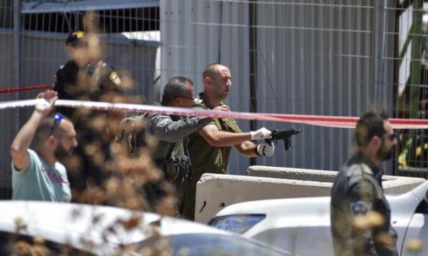 استشهاد شاب فلسطيني وإصابة ثلاثة برصاص الاحتلال باشتباك مسلح بنابلس