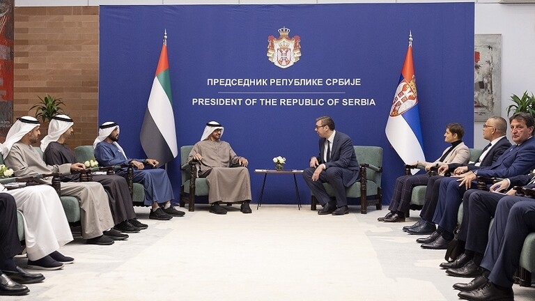 عشية توجهه إلى روسيا.. رئيس الإمارات يبحث مع نظيره الصربي العلاقات الثنائية