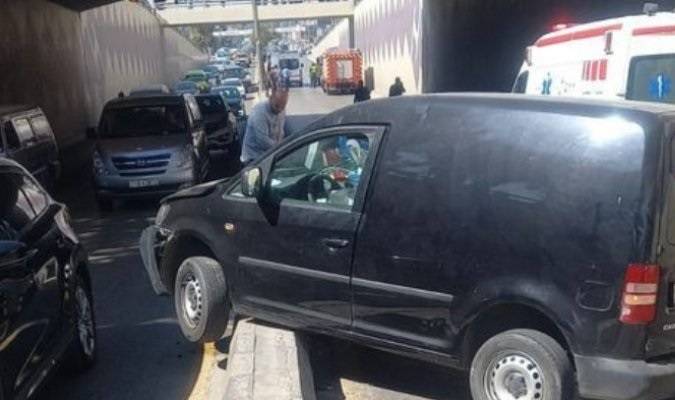 تصادم 3 مركبات داخل نفق الكيلو في عمان