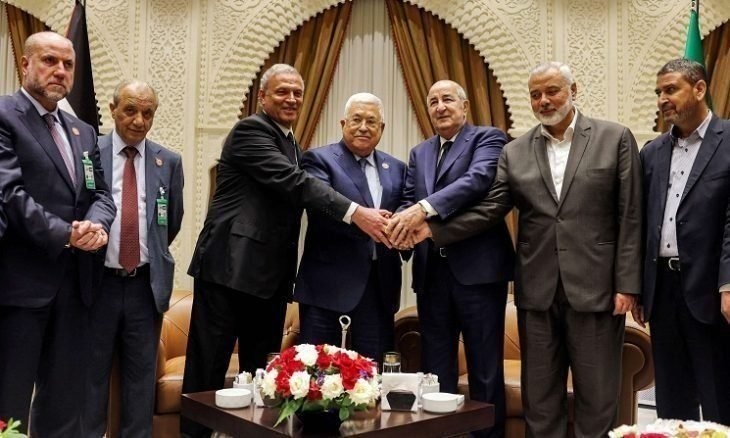 اتفاق “إعلان الجزائر” للمصالحة الفلسطينية في مراحله الأخيرة لتجاوز نقاط خلاف