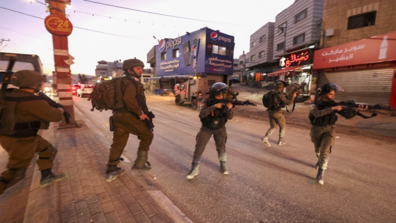 3 إصابات خلال اقتحام قوات الاحتلال الإسرائيلي مدينة نابلس