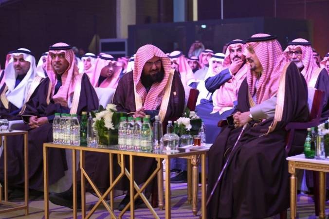 الشيخ السديس : الملك سلمان قائد مسار الجودة والتميز في المملكة والعالم