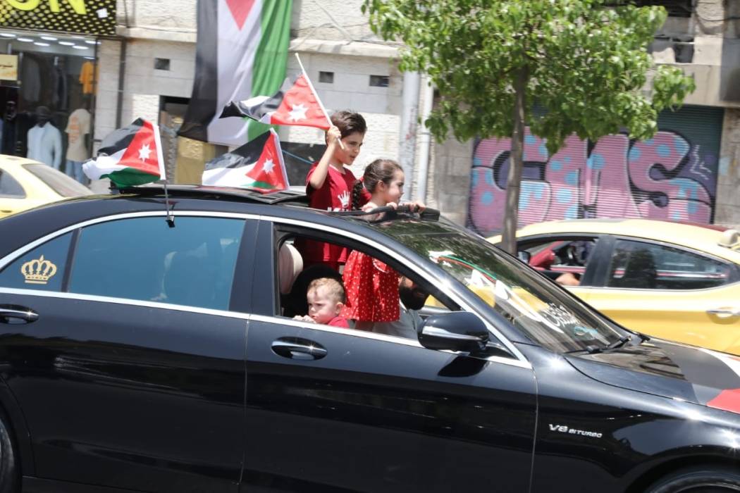 الفعاليات الشعبية والرسمية تحتفل بمناسبة عيد الاستقلال 77