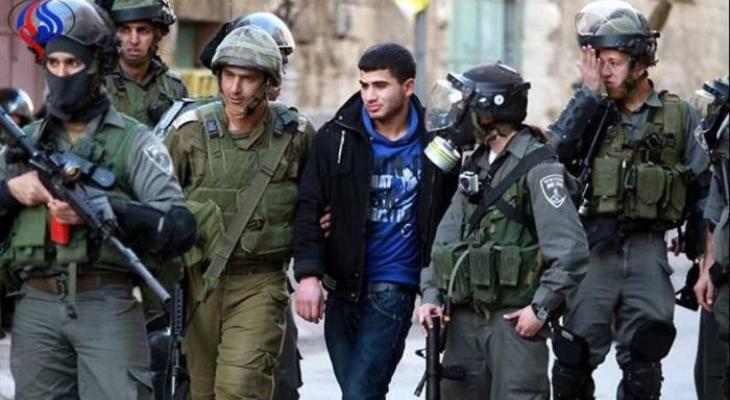 الاحتلال يعتقل 23 فلسطينيا بالضفة الغربية