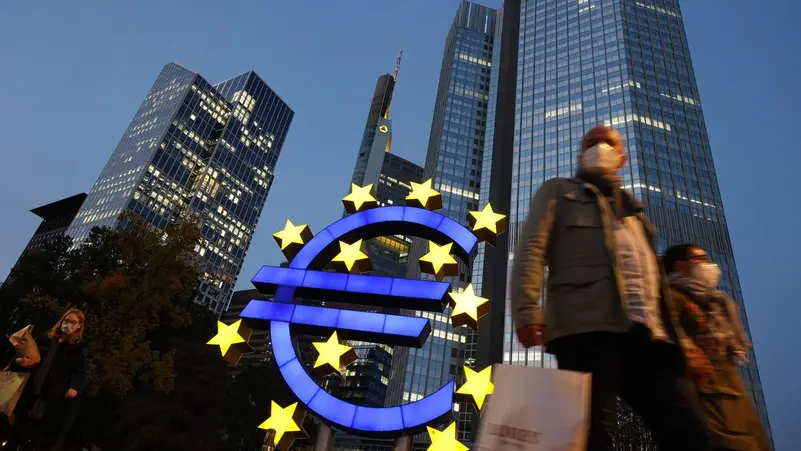 المركزي الأوروبي يبقي على أسعار الفائدة دون تغيير للمرة الخامسة