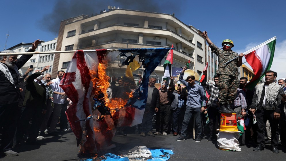 الولايات المتحدة تقيّد حركة دبلوماسيين في إسرائيل وسط تهديدات إيرانية