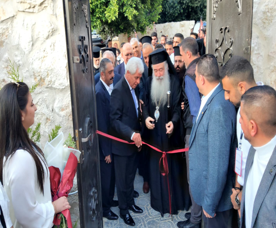 افتتاح كنيسة التجلي سارة الأثرية في مدينة السلط