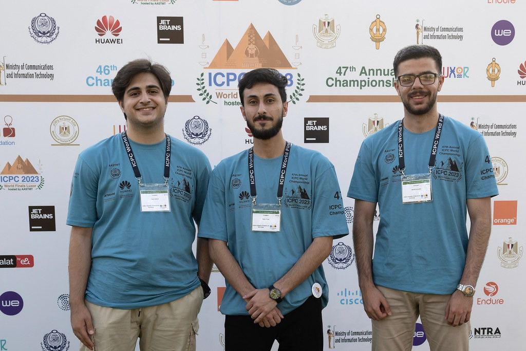 جامعة العلوم والتكنولوجيا الأردنية تشارك في مسابقة البرمجة العالمية ICPC