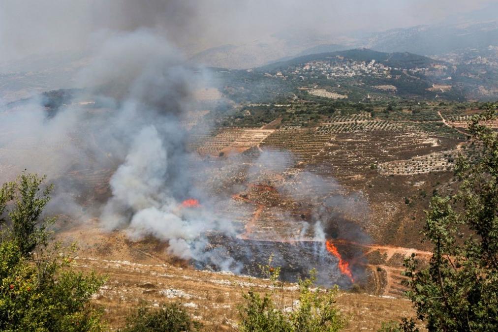 تدمير عشرات المنازل في غارات وقصف إسرائيلي مكثف على بلدات لبنانية جنوبية
