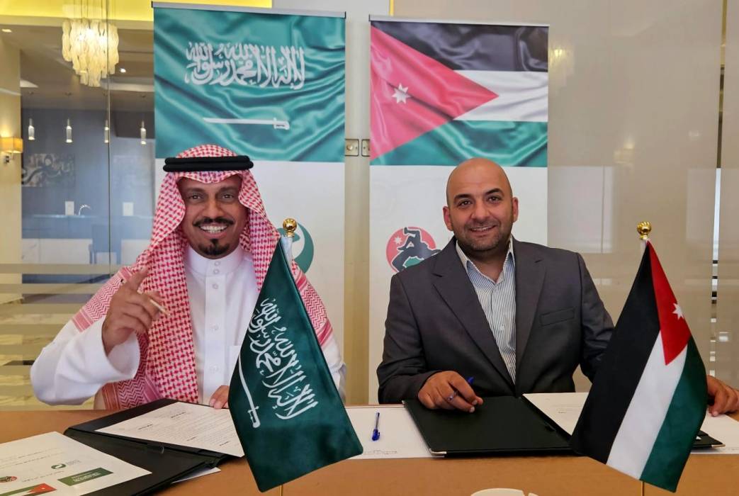 اتحاد المصارعة يوقع اتفاقية تعاون مع نظيره السعودي