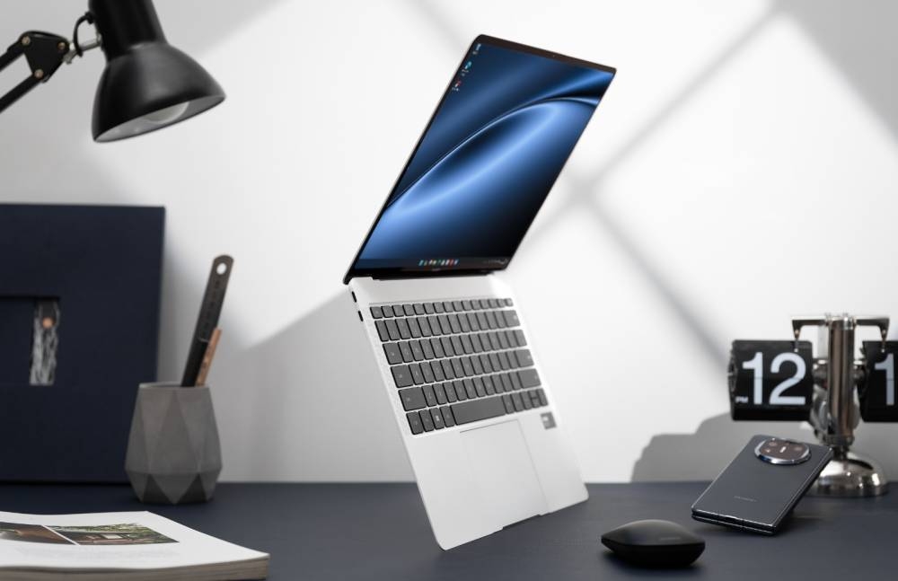 الشاشة والأداء لـ Huawei Matebook X Pro