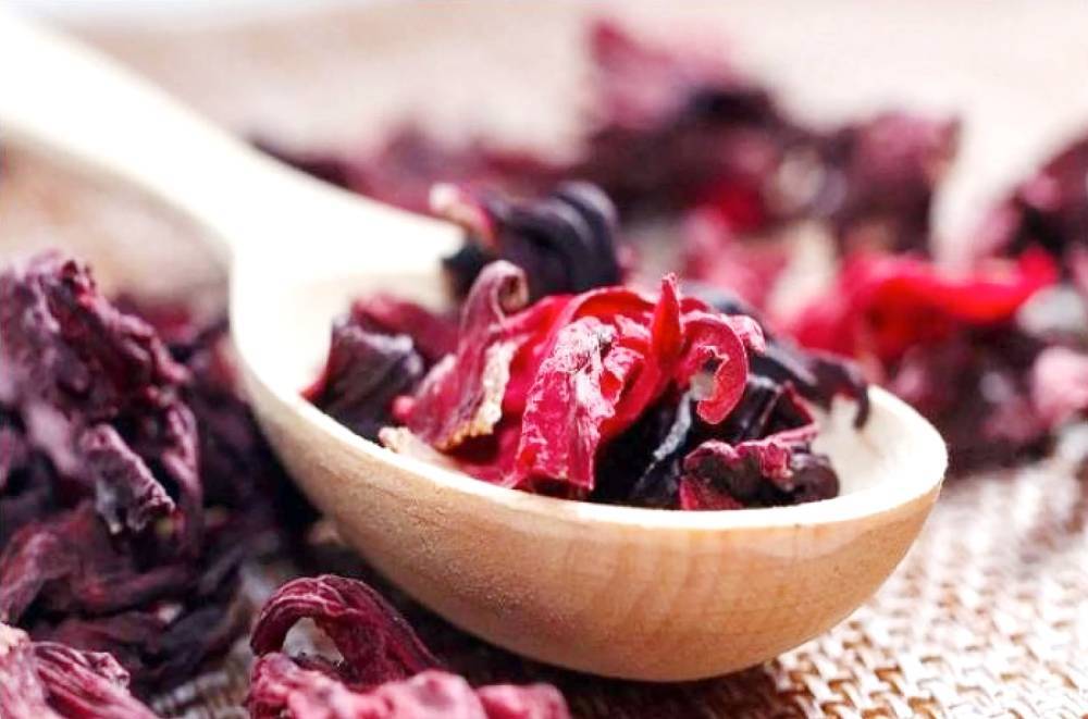 فوائد الكركديه للبشرة