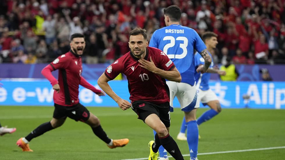 ألبانيا تهز شباك إيطاليا بأسرع هدف على الإطلاق في تاريخ كأس أوروبا