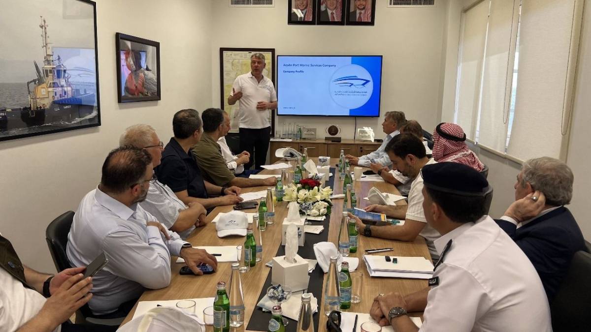 بحث التعاون بين شركة الصخرة للخدمات الأمنية وهيئة تنمية وتطوير المهارات