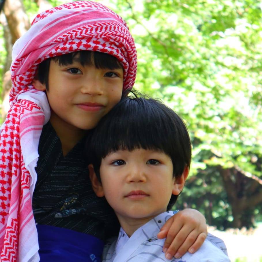 عائلة أردنية تنجح في بناء جسر ثقافي بين الأردن واليابان عبر اليوتيوب