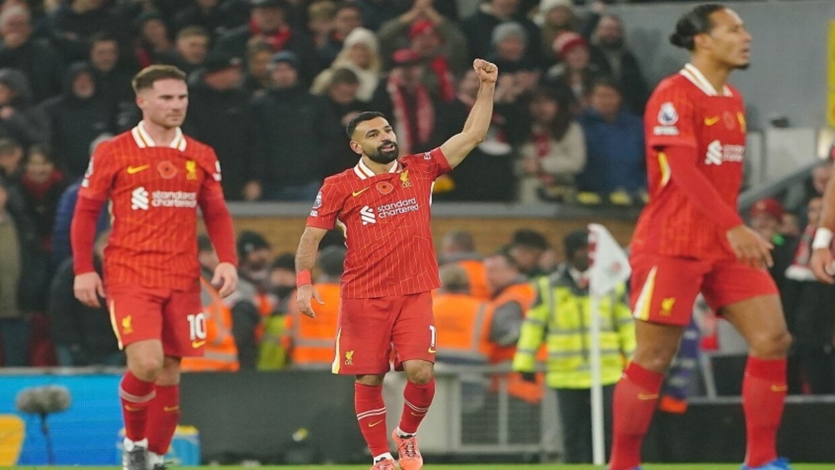 محمد صلاح وليفربول يواصلان التوهج