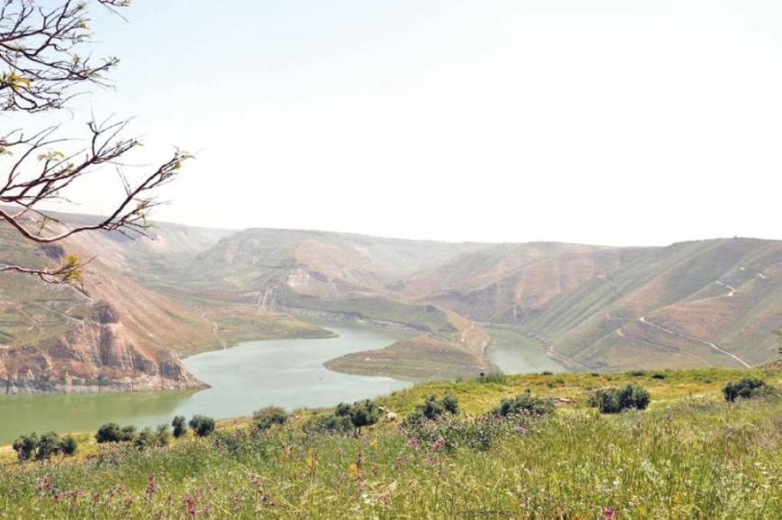 سوريا الجديدة.. هل تفي بالتزاماتها المائية تجاه الأردن؟